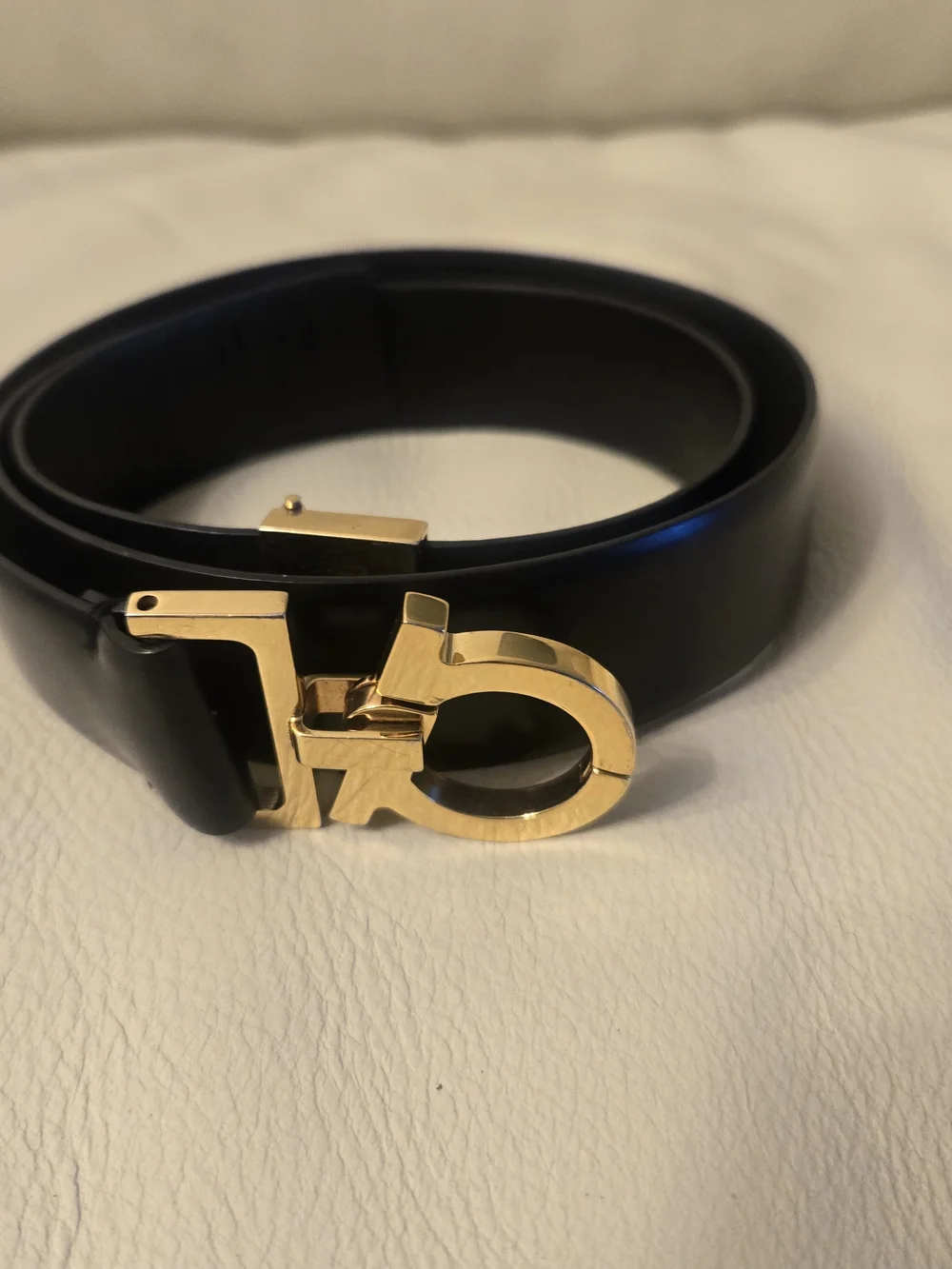 Unisex Black Leather Belt with Gold Double-Loop Buckle